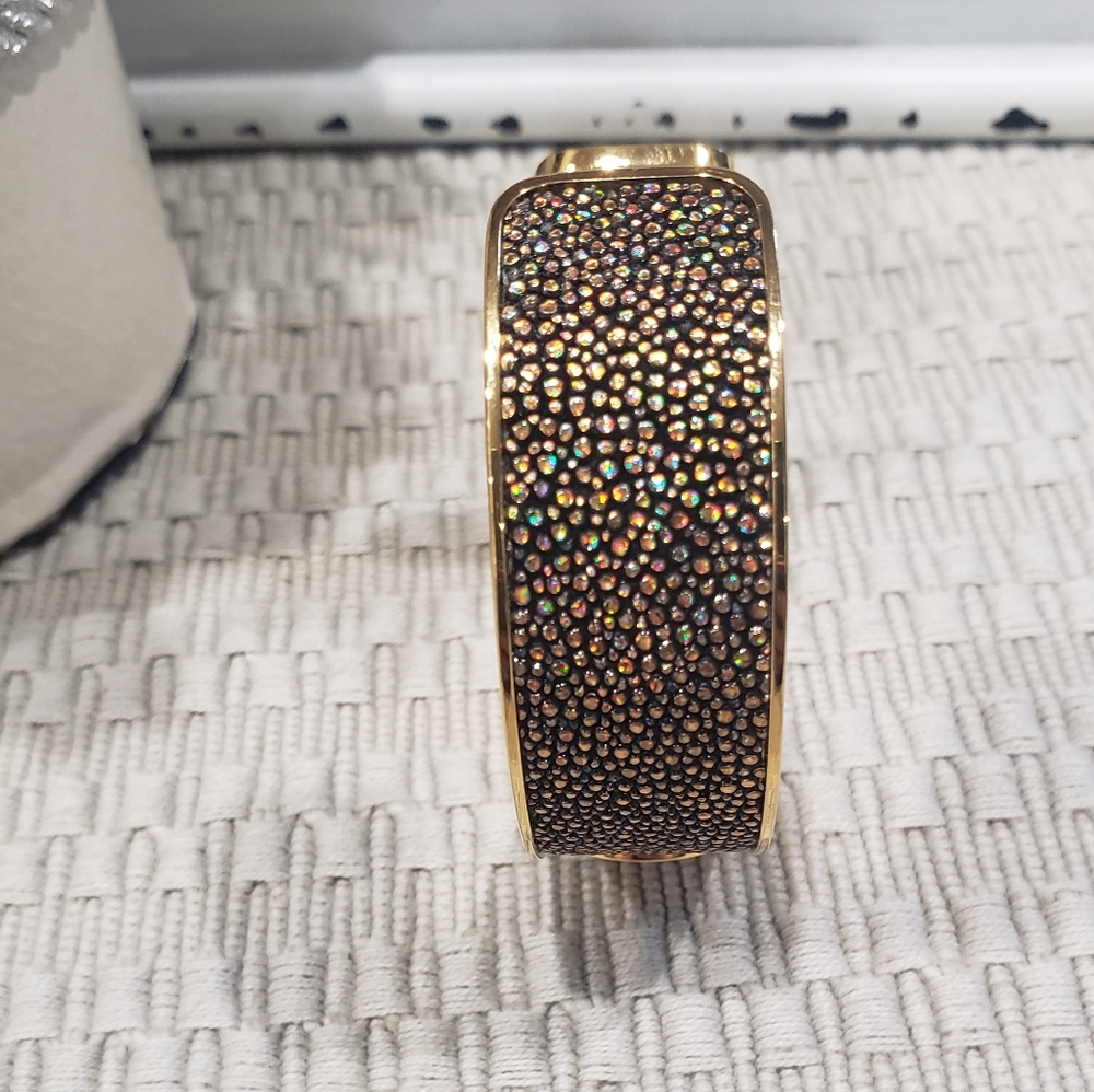 Rustic Cuff Daniele Stingray Cuff In Metallic Gold - image 6